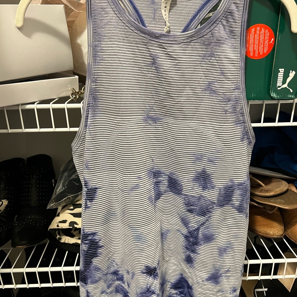 lululemon athletica Blue Tie-Dye athletic Tank Top